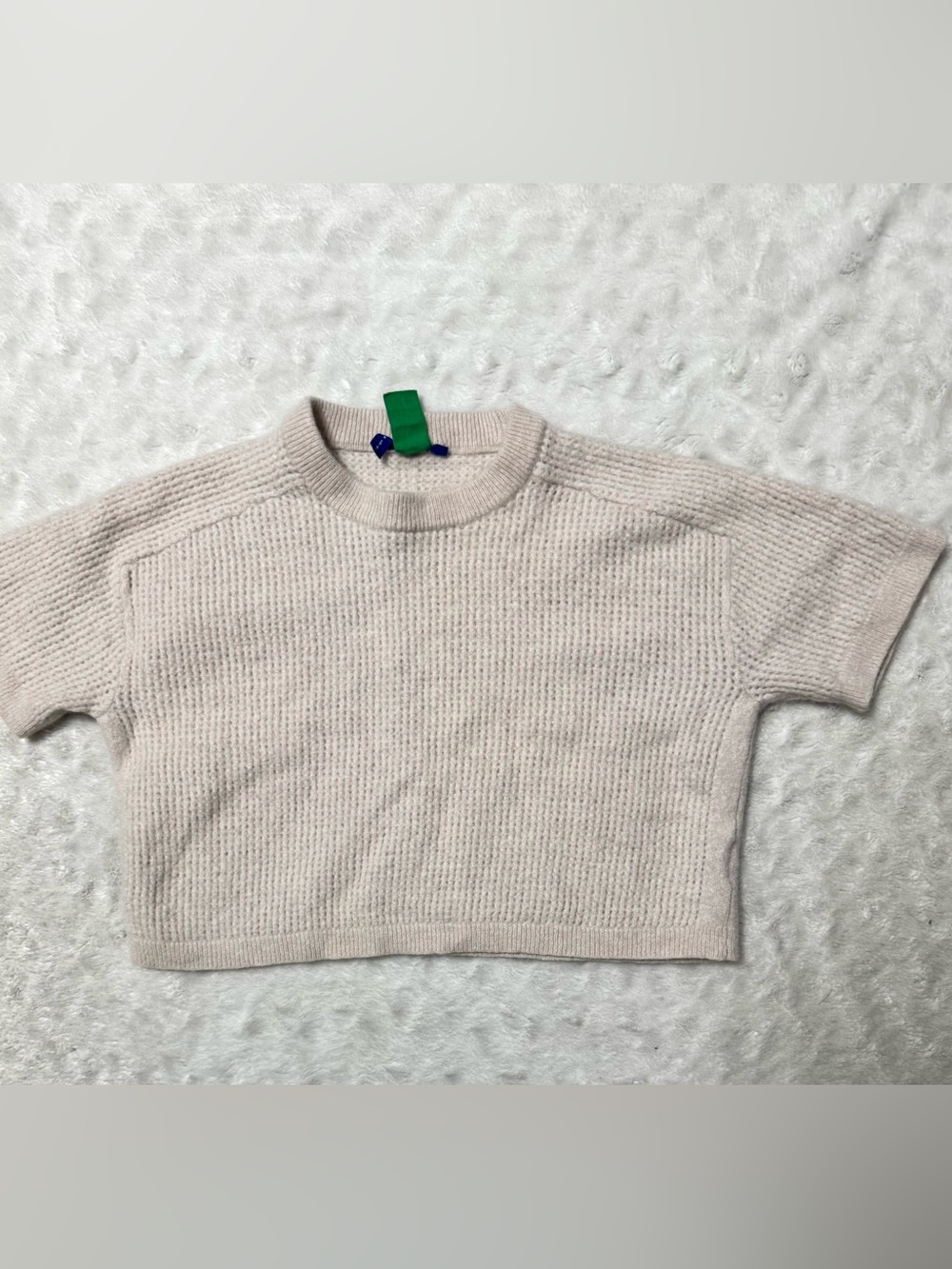 NoNAME Soft Knit Cropped Cashmere Short-Sleeve Sweaterght Beige